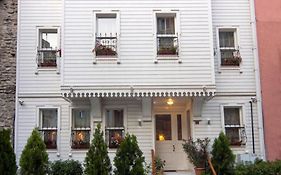 Dilhayat Kalfa Hotel